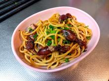 39クッキング【春はあけぼの。ホタルイカの味噌クリームパスタ＋α】